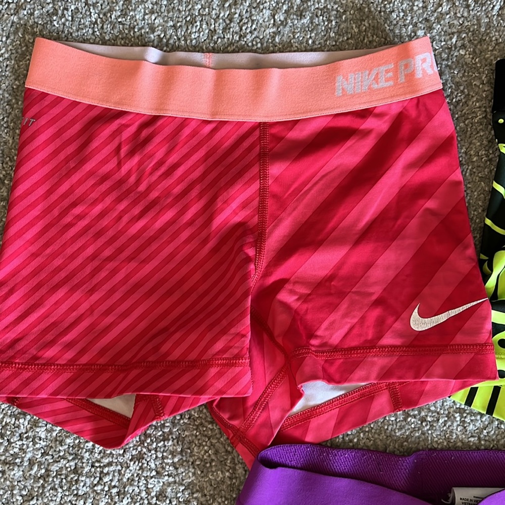 Nike Pro